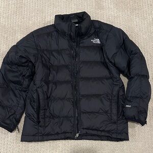 The North Face 560 Midnight Black Insulated Jacket Youth Medium